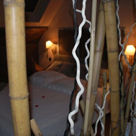 Chambres D Hotes ,Hotel ,Secret D'Une Nuit A Vicq Pres De Onnaing,Avec Piscine Vicq (Nord) Quarto foto