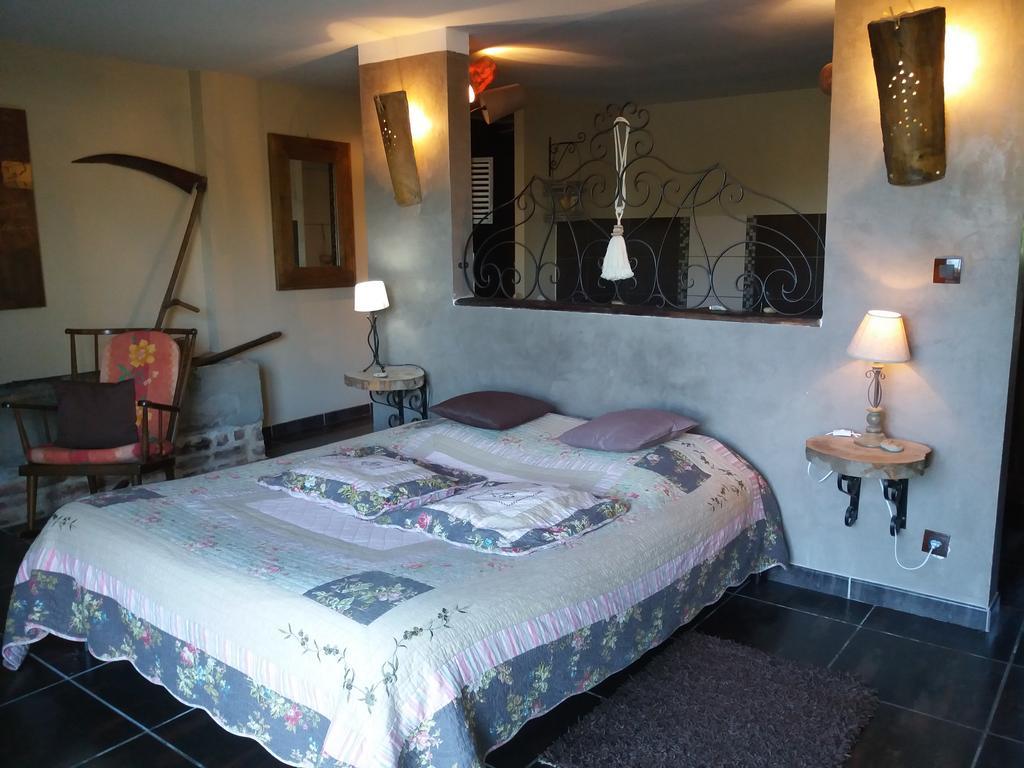 Chambres D Hotes ,Hotel ,Secret D'Une Nuit A Vicq Pres De Onnaing,Avec Piscine Vicq (Nord) Exterior foto